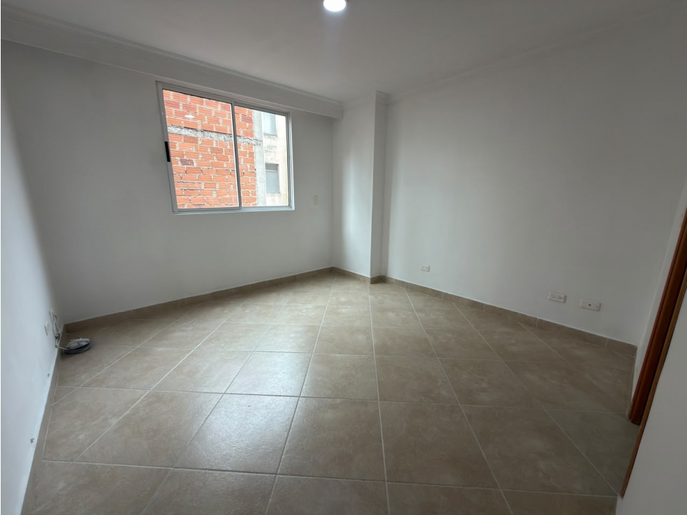 Apartamento en arriendo en Laureles — foto 5