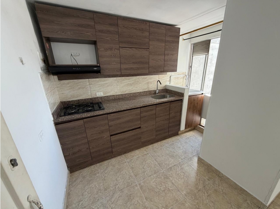APARTAMENTO EN ARRIENDO - CENTRO CANDELARIA — foto 3