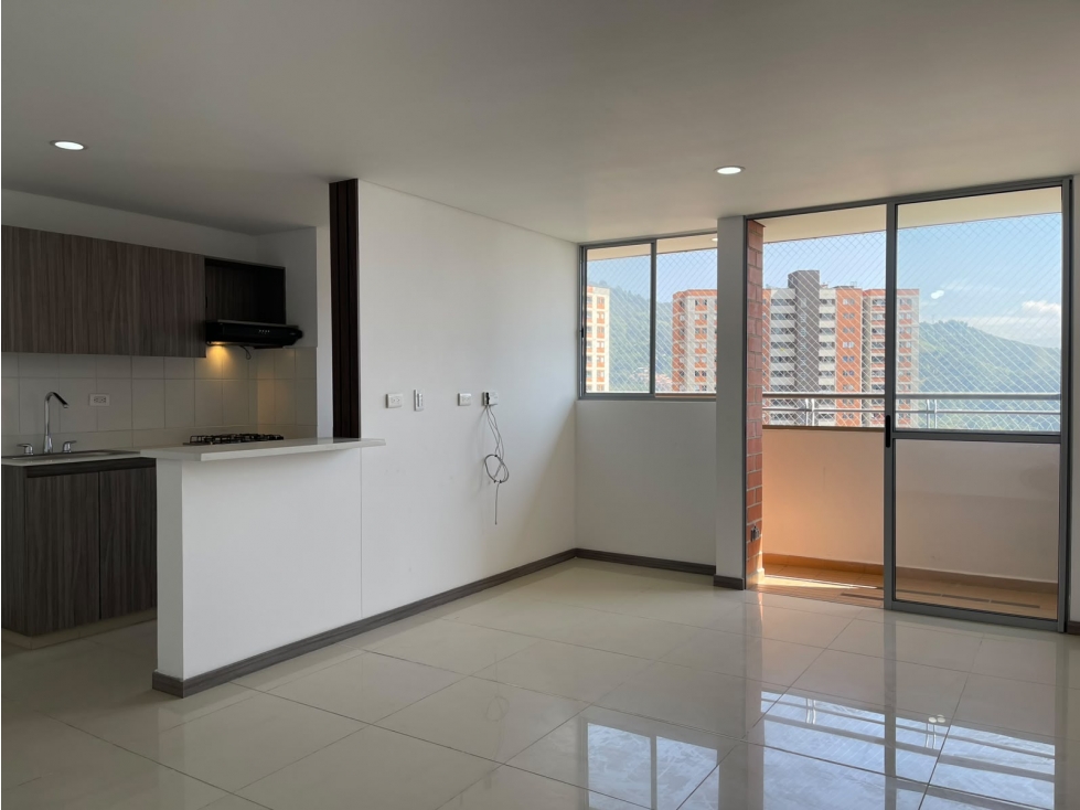 Apartamento arriendo Ditaires Itagüí — foto 3