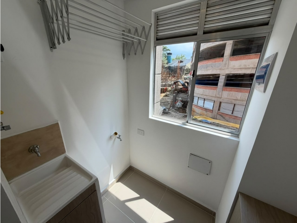 Arriendo apartamento en bello — foto 3