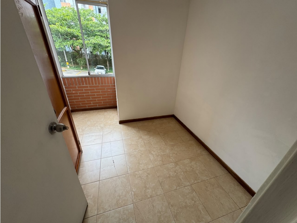 Apartamento en arriendo en Calasanz parte baja — foto 6