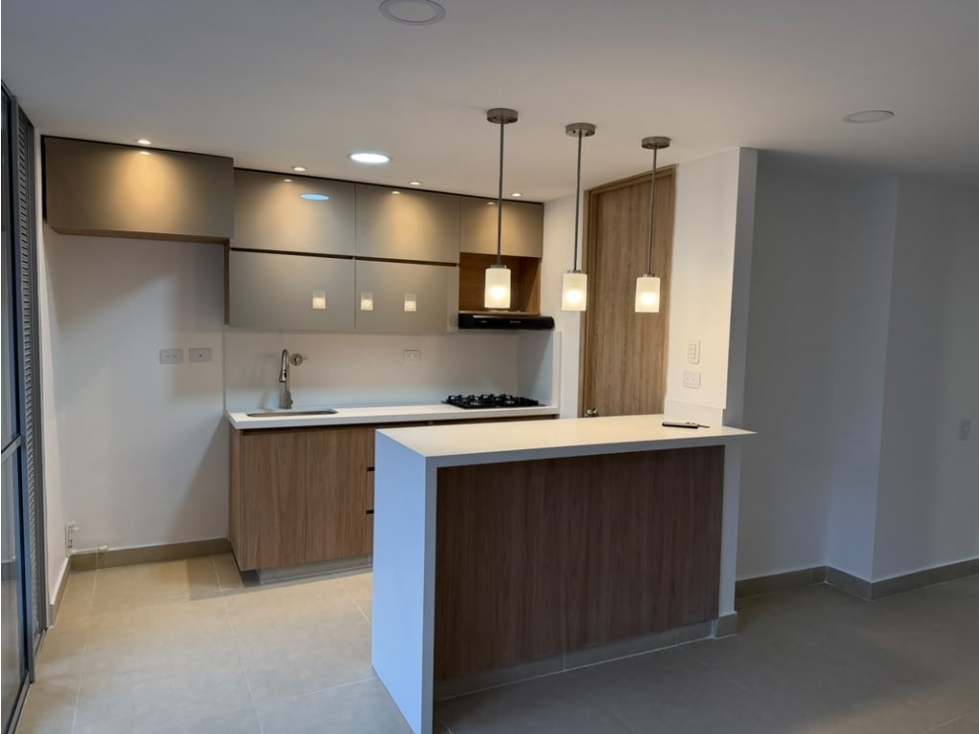 RENTO APARTAMENTO EN SABANETA UNIDAD TERRAH — foto 3