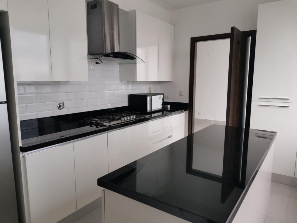 ALQUIER O VENTA APARTAMENTO SAN FRANCISCO PH JADE TOWER — foto 6