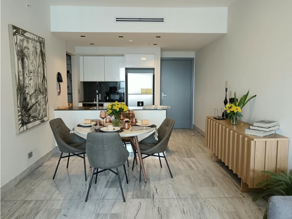 ALQUILER APARTAMENTO NUOVO ARMANI | VISTA AL MAR — foto 2