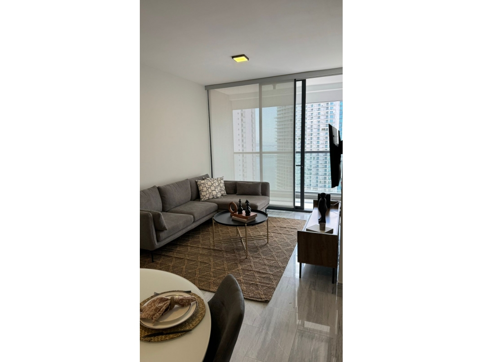 ALQUILER APARTAMENTO NUOVO ARMANI — foto 2