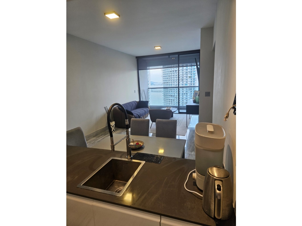 ALQUILER APARTAMENTO NUOVO ARMANI