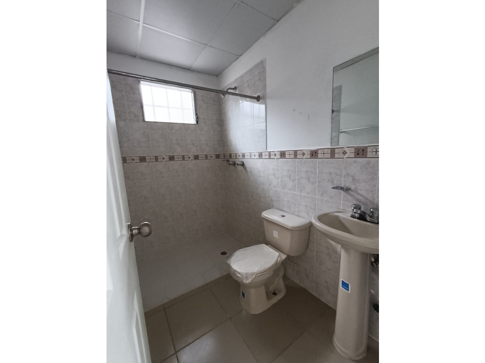 VENTA CASA PRADERAS DEL NORTE — foto 6