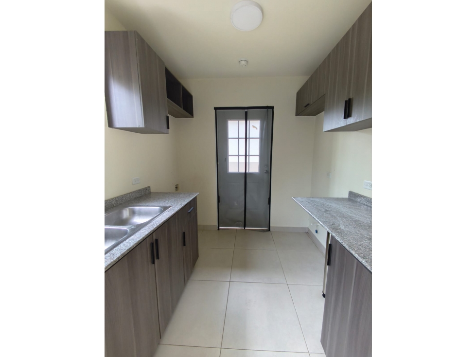 ALQUILER CASA PLAYA DORADA — foto 6