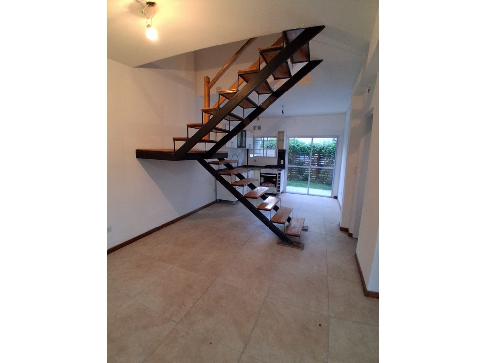 DUPLEX 2 AMBIENTES EN VENTA ITUZAINGO CENTRO — foto 2