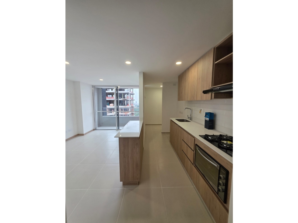 VENTA DE APARTAMENTO PARA ESTRENAR EN CAMINO VERDE, ENVIGADO — foto 2