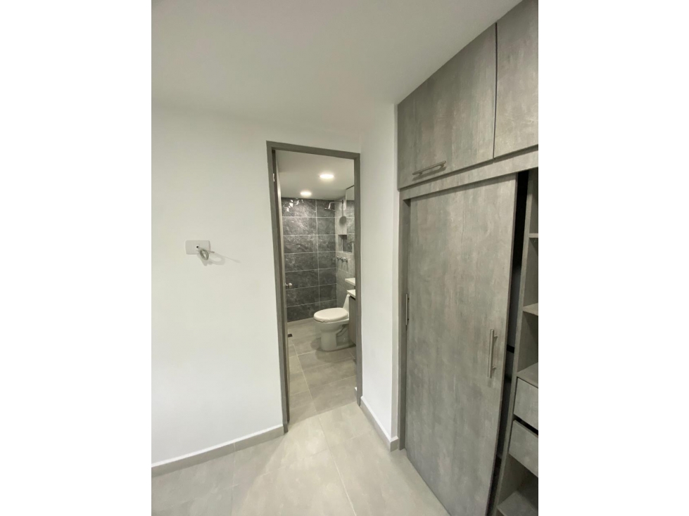 Vendo Apartamento Sector Robledo — foto 2