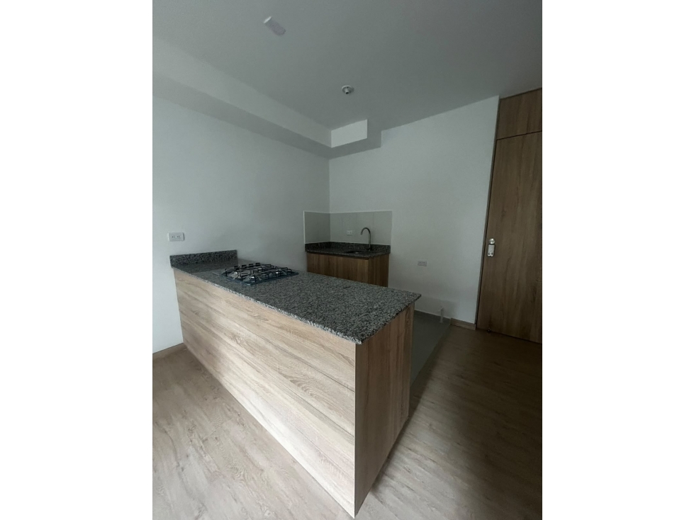 Apartamento cerca al hospital pablo Tobón en venta — foto 2