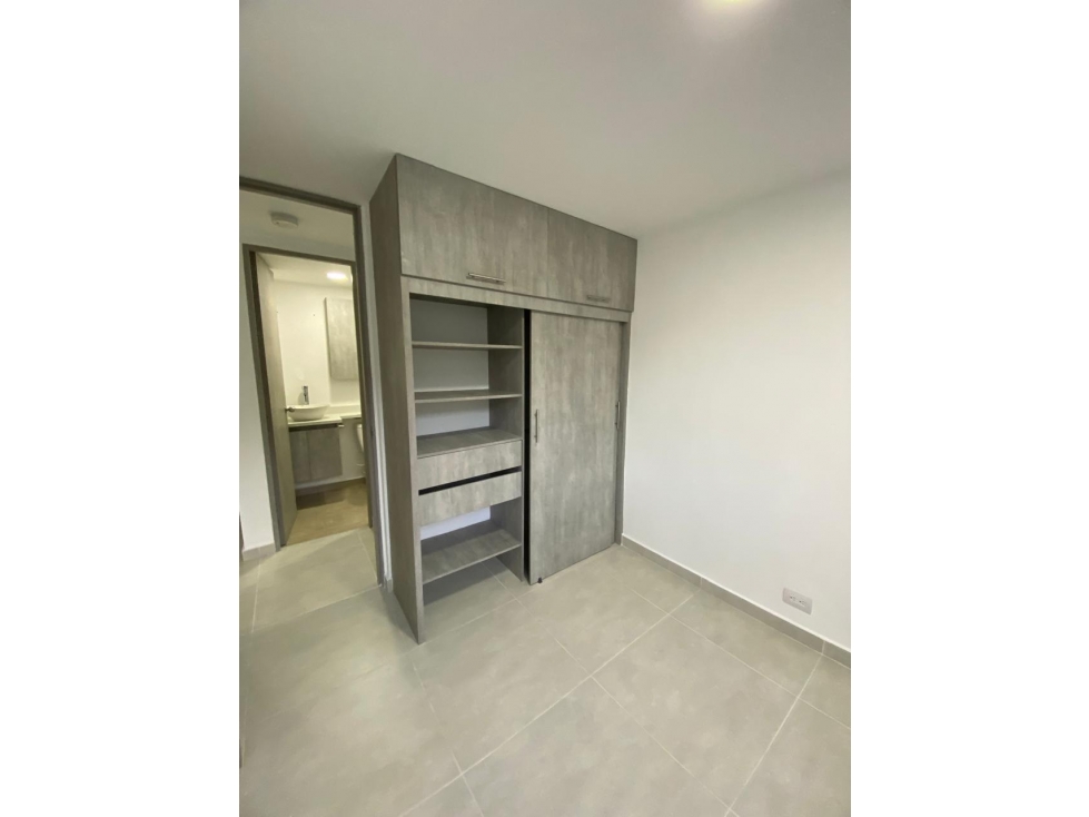 Vendo Apartamento Sector Robledo — foto 6