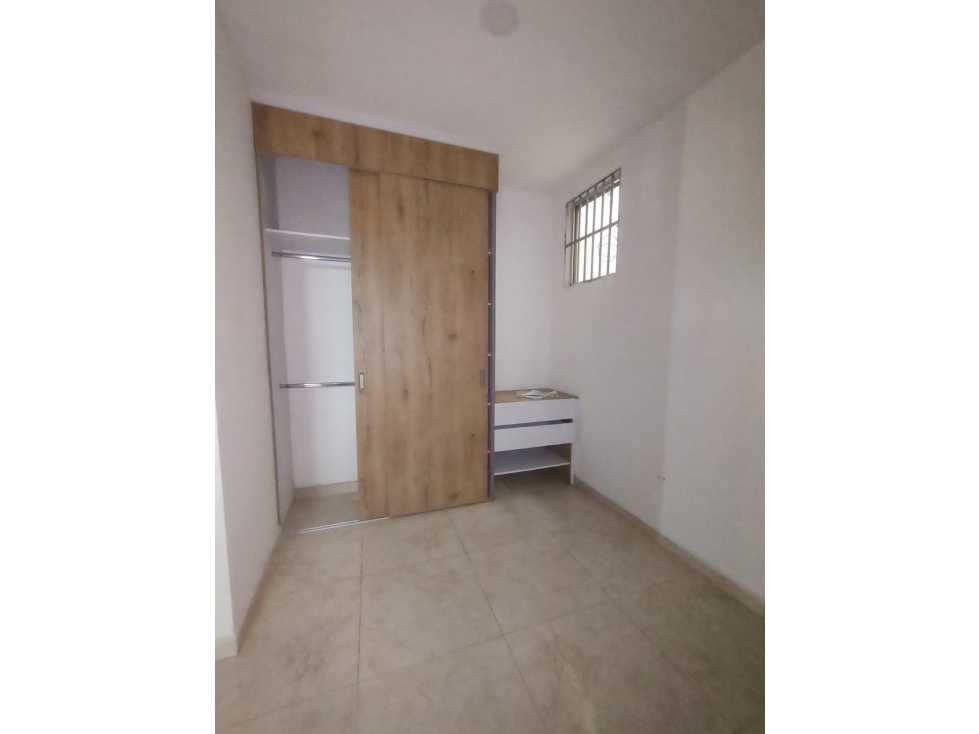Apartaestudio en arriendo en san antonio — foto 3