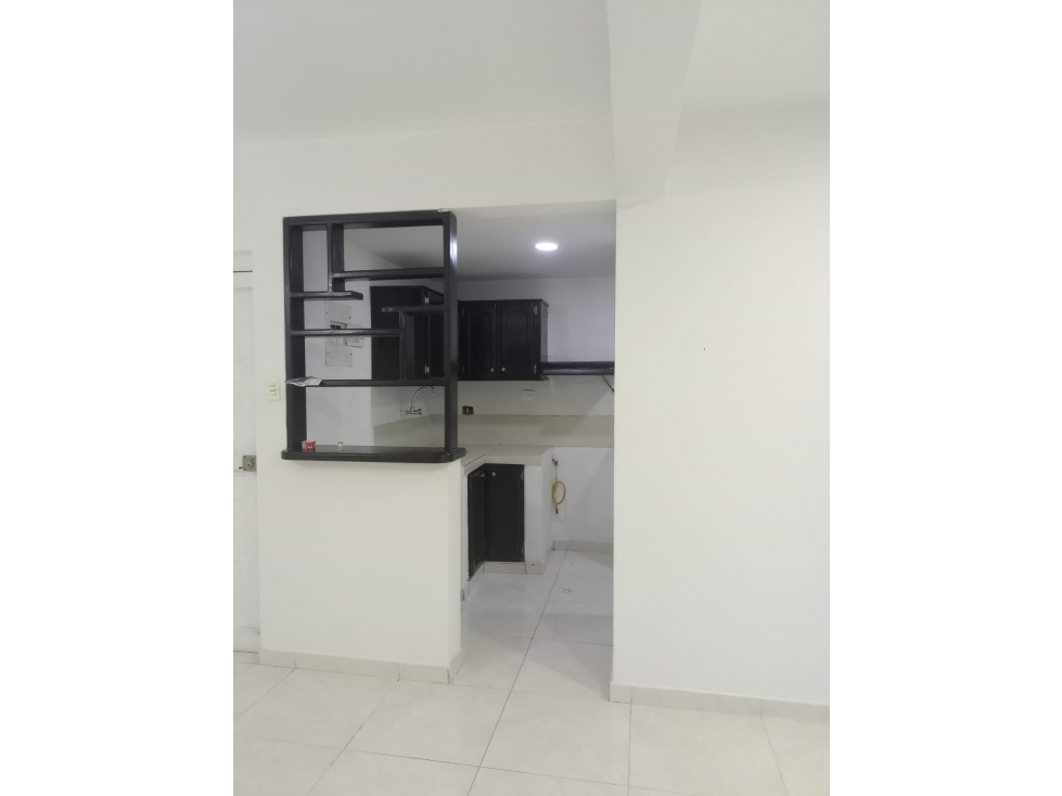 Apartamento en venta en Caracoli — foto 2