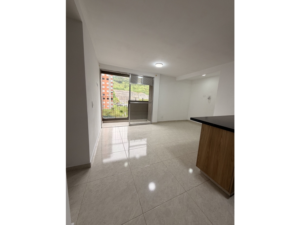 Venta de Apartamento en Itagüi Centro de la moda — foto 2