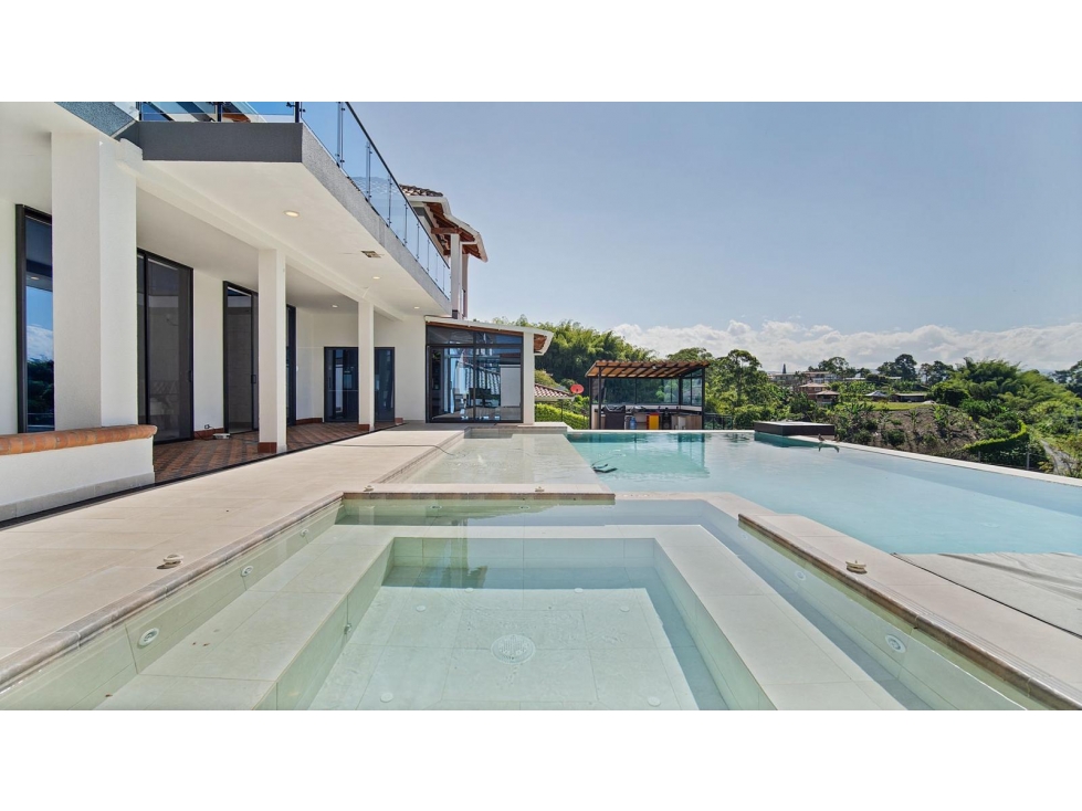Venta de Casa Campestre en el Eje Cafetero