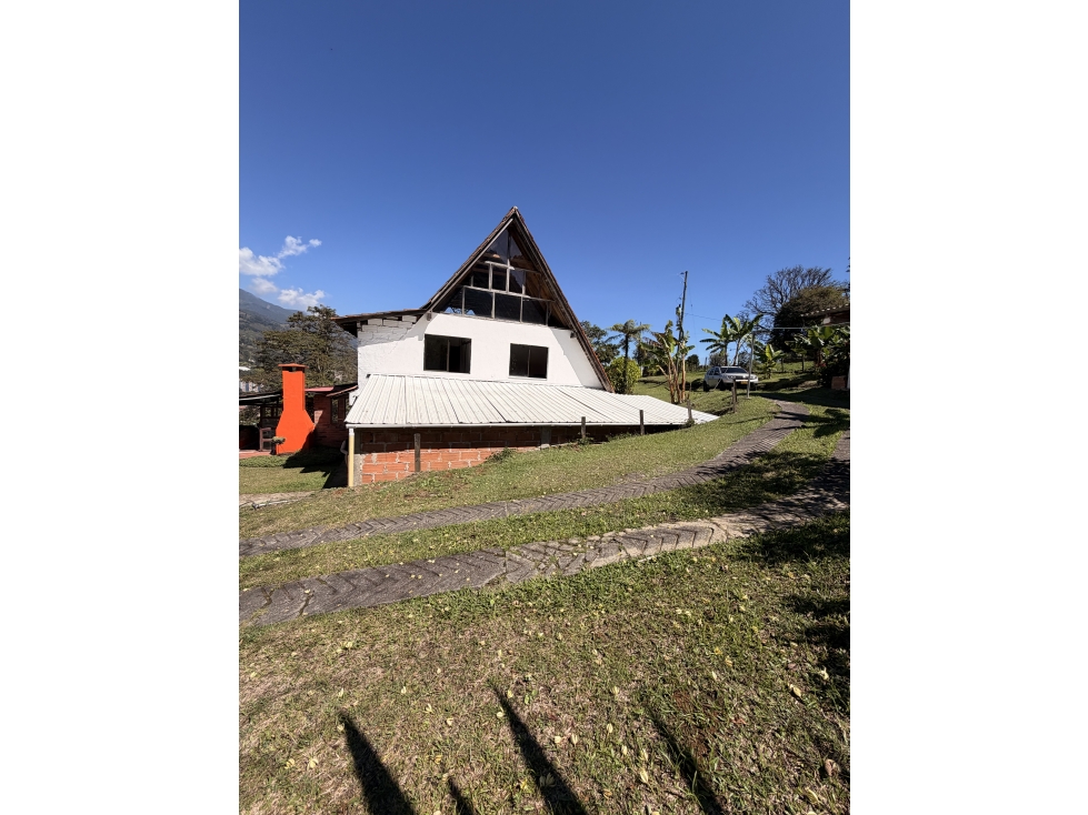 Venta de Casa Campestre en La Estrella - Tablaza - 4
