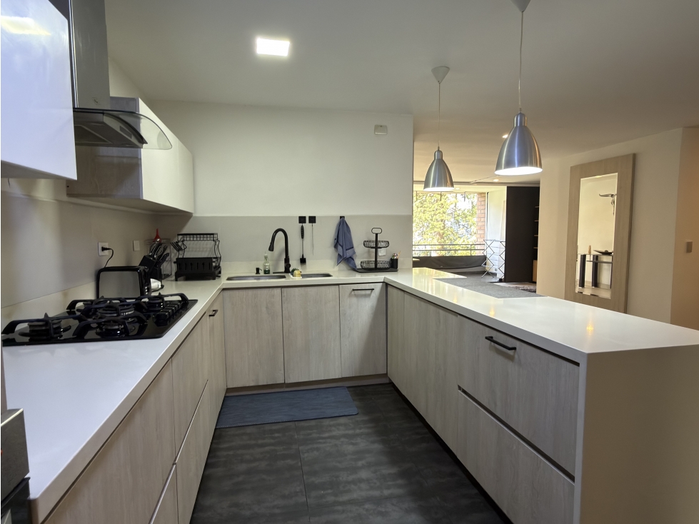 APARTAMENTO EN VENTA LOMA DE LOS PARRA — foto 3