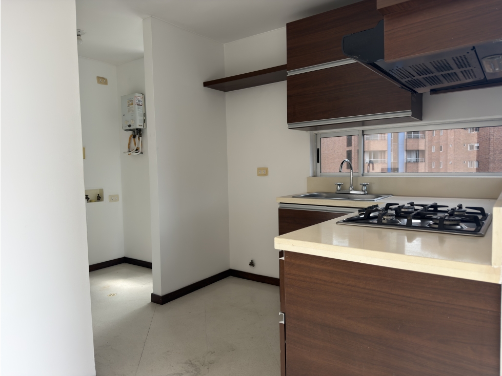APARTAESTUDIO EN VENTA LAURELES — foto 4