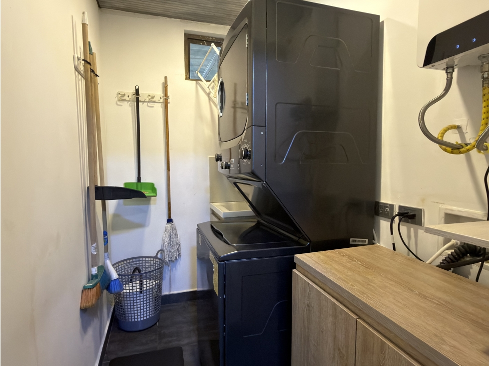 APARTAMENTO EN VENTA LOMA DE LOS PARRA — foto 4