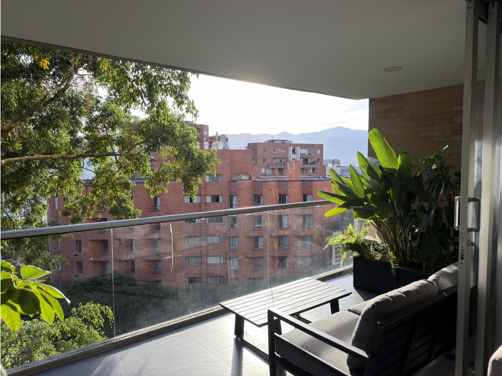 APARTAMENTO AMOBLADO EN ARRIENDO CASTROPOL - POBLADO — foto 5