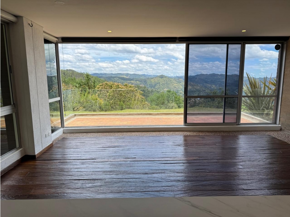 Apartamento Sierra Grande 1 con vista a la represa El Retiro