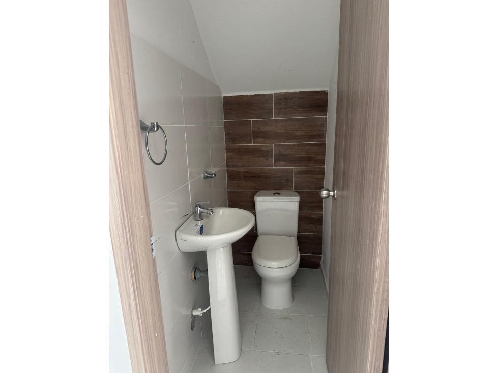 Casa Premium en Rosendo Garcés | 190 m² de Comodidad y Exclusividad — foto 5