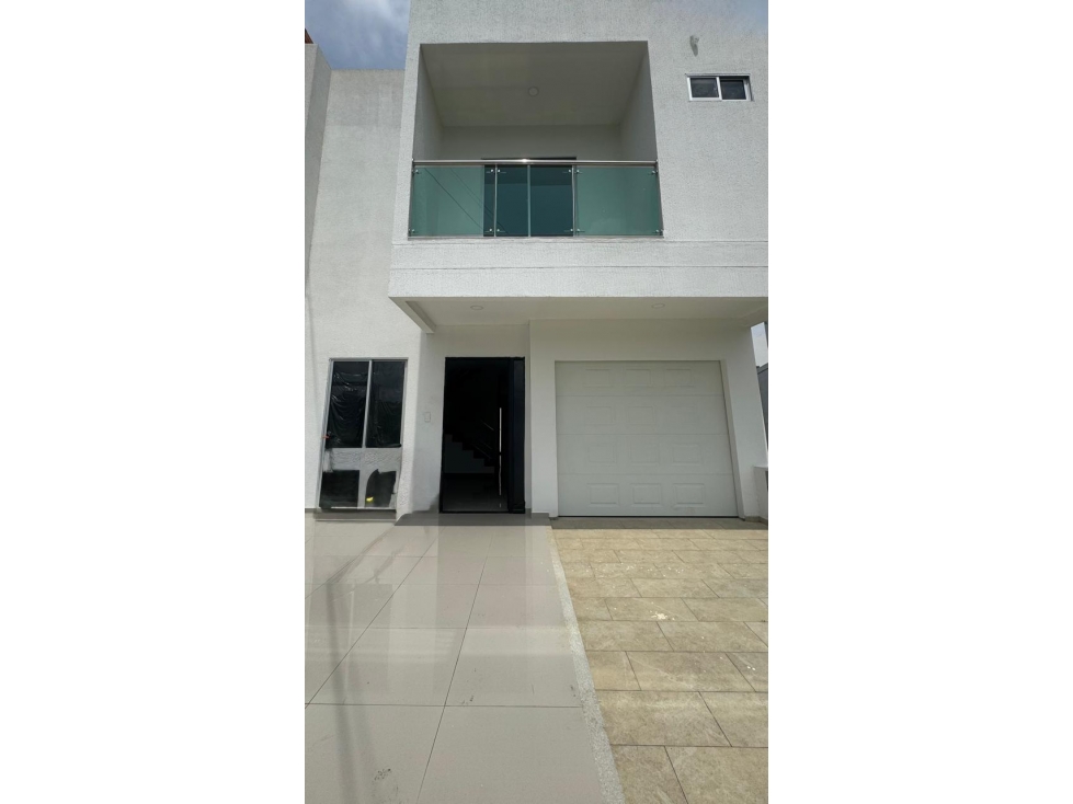 Casa Premium en Rosendo Garcés | 190 m² de Comodidad y Exclusividad