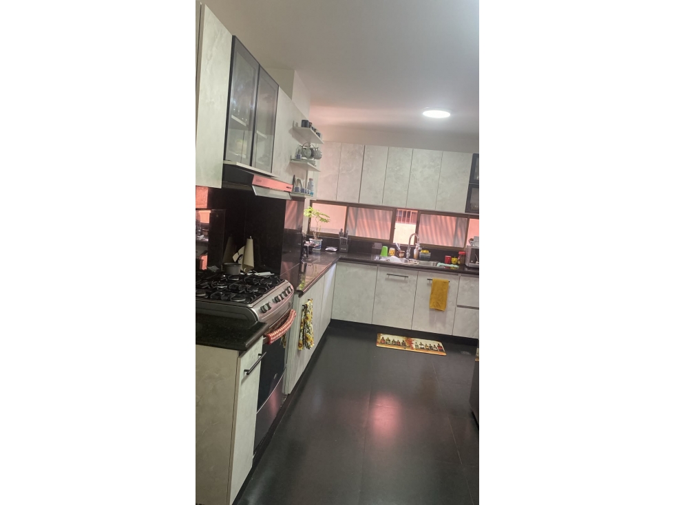2614 HERMOSO APARTAMENTO EN ALTO PRADO — foto 3
