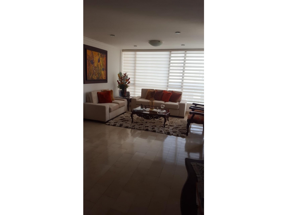 2614 HERMOSO APARTAMENTO EN ALTO PRADO
