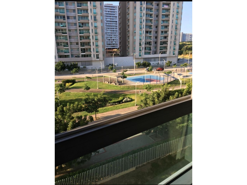2625 APARTAMENTO EN CENTRAL PARK SE SIENTE EL CONFORT Y ELEGANCIA — foto 3