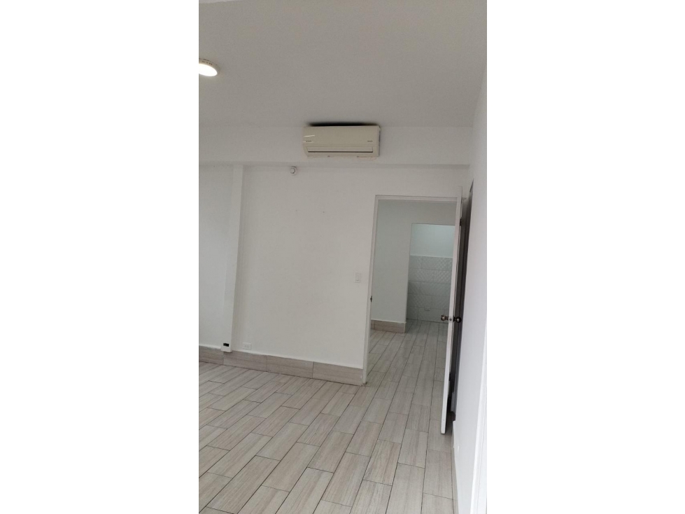 ALQUILER DE APARTAMENTO EN SANTA ANA