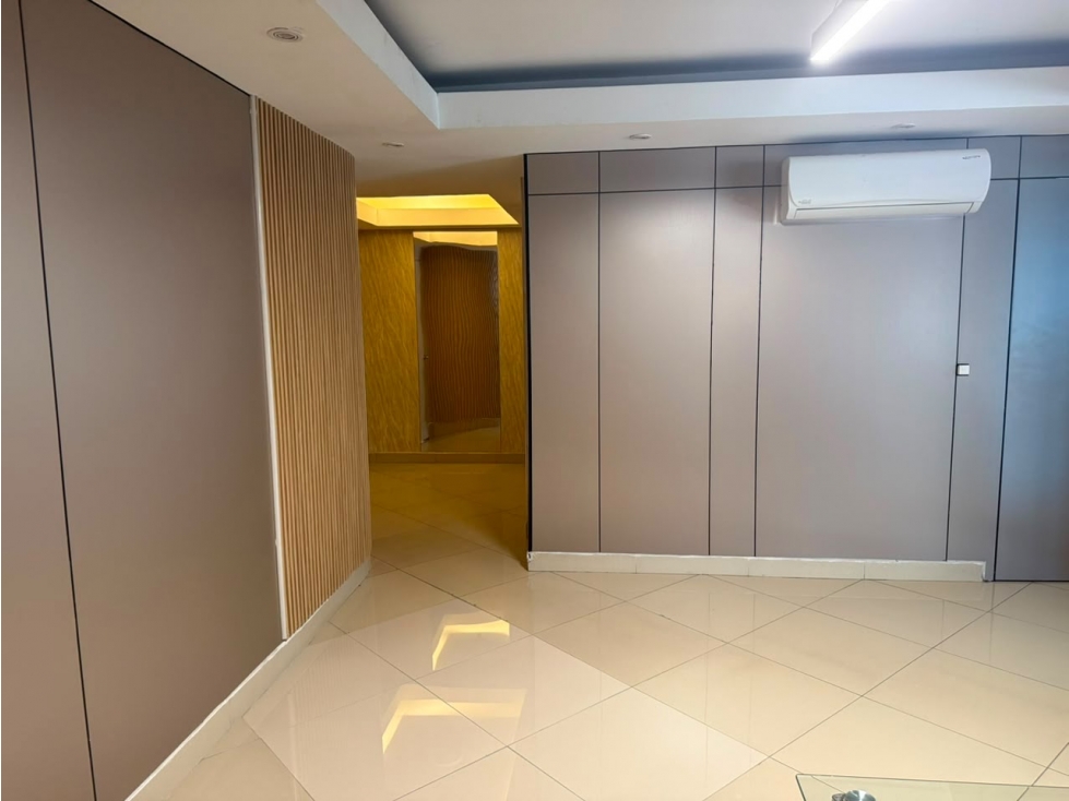 ALQUILER DE APARTAMENTO EN PH TEUS TOWER I — foto 2