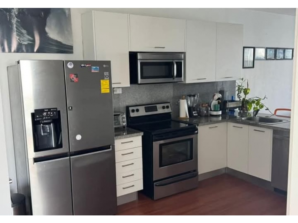 ALQUILER DE APARTAMENTO EN PH WHITE TOWER — foto 2