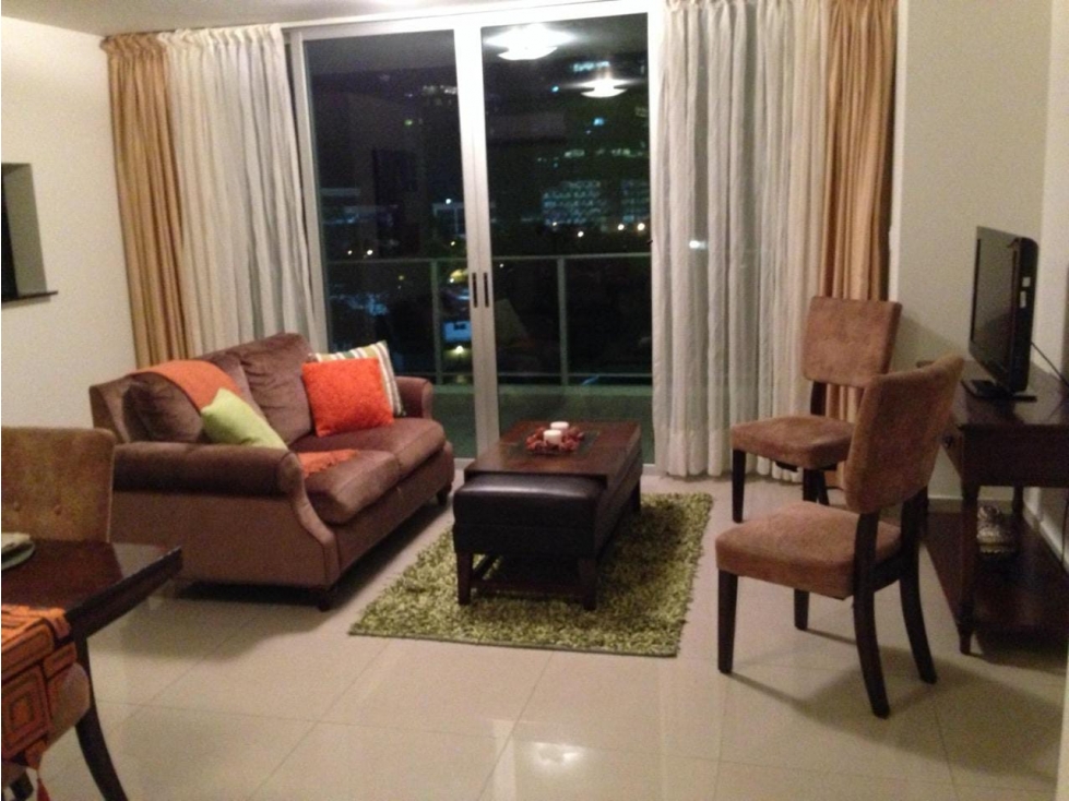 ALQUILER DE APARTAMENTO EN PH SEVILLA