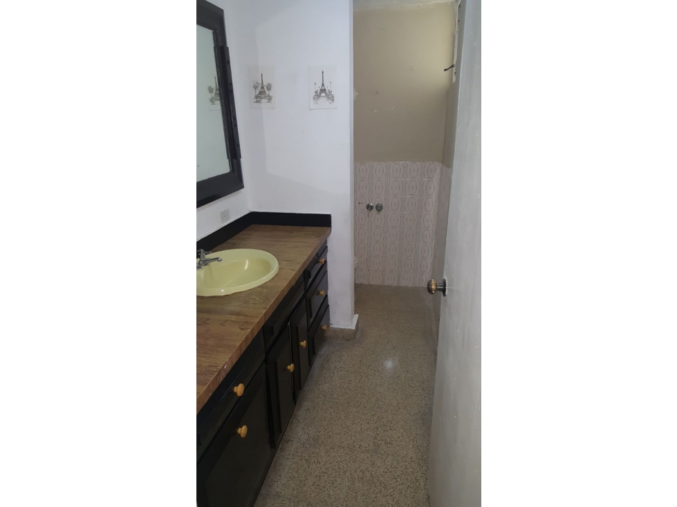 ALQUILER DE APARTAMENTO EN VIA ESPAÑA — foto 5