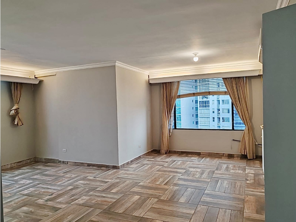 VENTA DE APARTAMENTO EN PH PACIFIC SHORE — foto 4