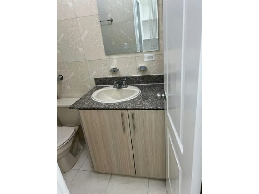 ALQUILER DE APARTAMENTO EN PH MONTEMAR — foto 4
