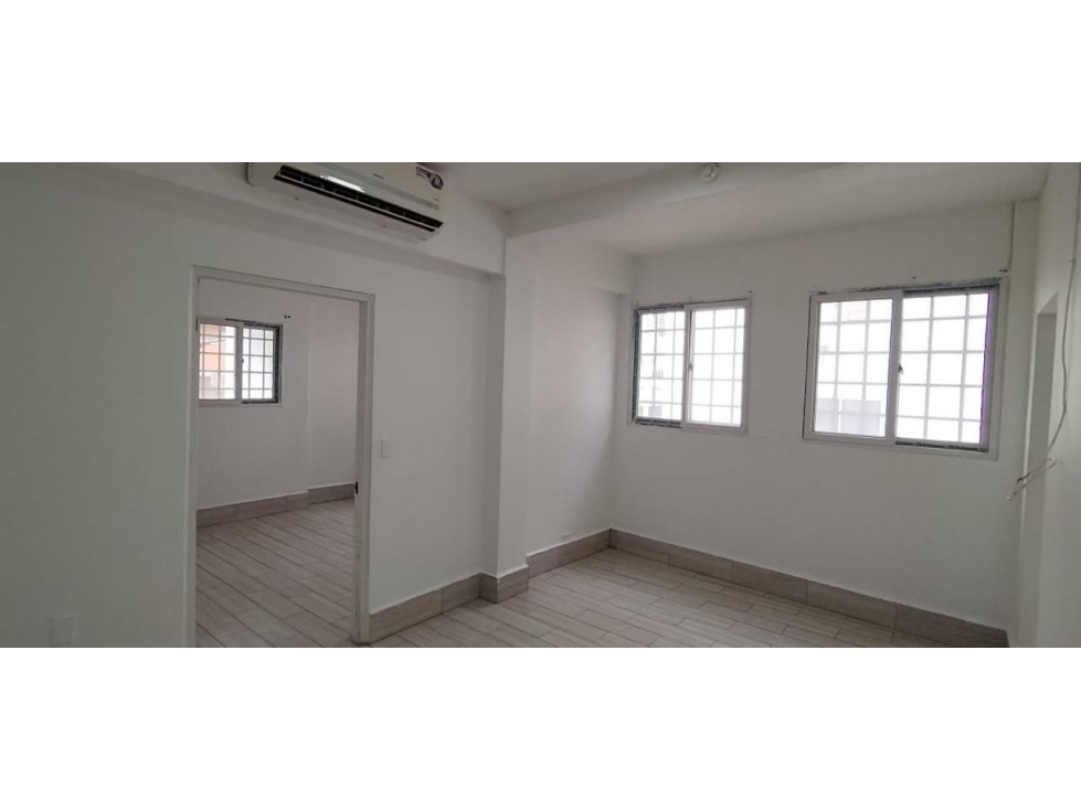 ALQUILER DE APARTAMENTO EN SANTA ANA — foto 5