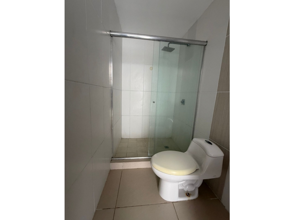 ALQUILER DE APARTAMENTO EN LA CRESTA — foto 6