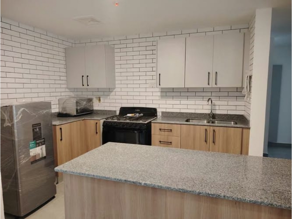 ALQUILER DE APARTAMENTO EN PH DISTRICT — foto 6