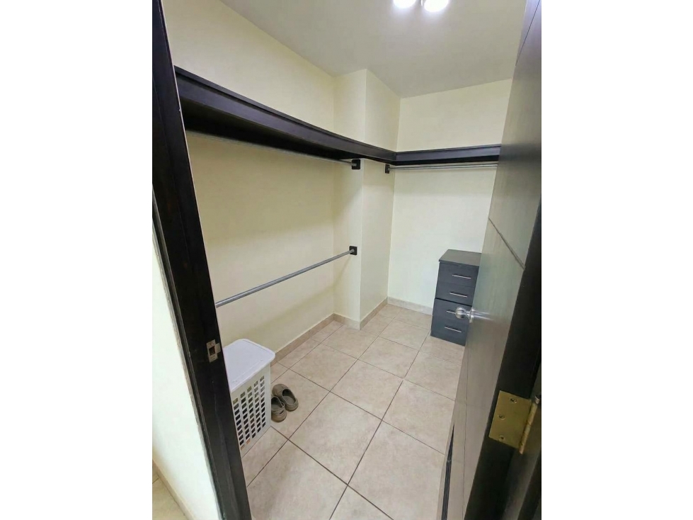 ALQUILER DE APARTAMENTO EN PH KUBIC — foto 6
