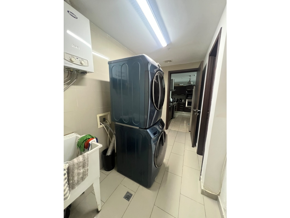 VENTA DE APARTAMENTO EN PH GRAND TOWER — foto 6
