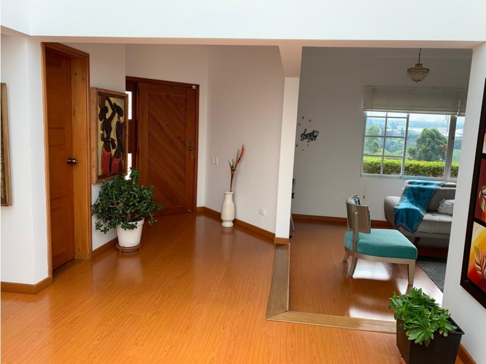 Casa en venta en sector La Alambra, Manizales — foto 2