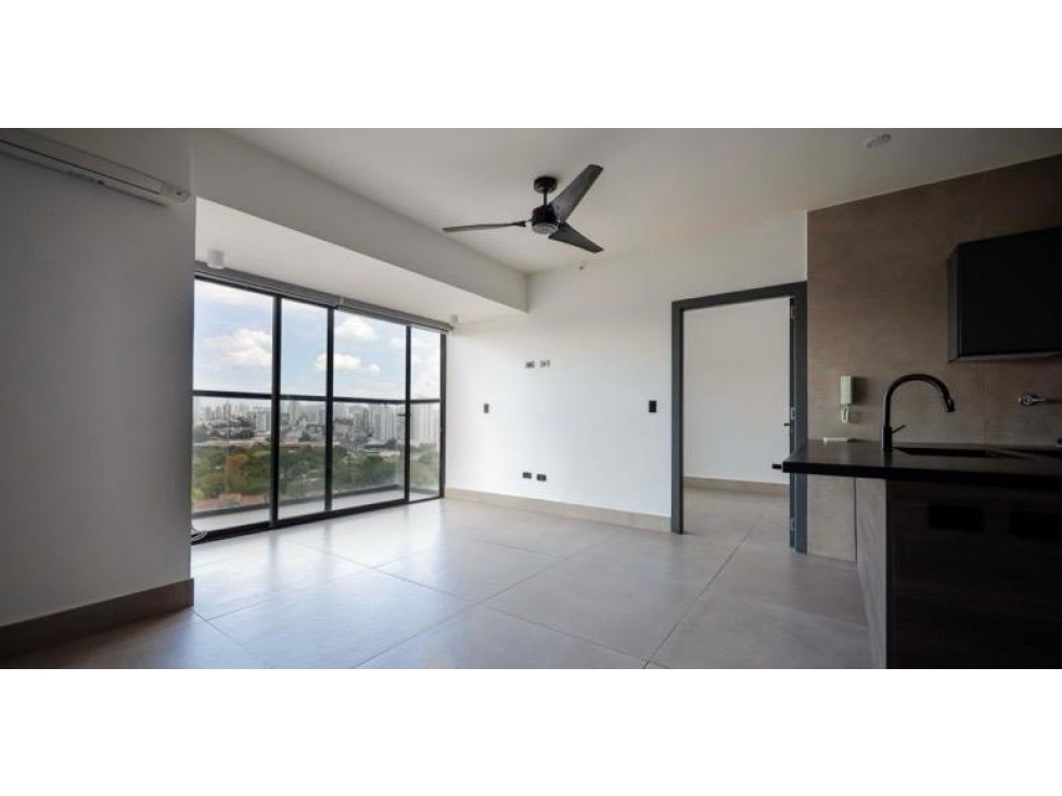 SE ALQUILA O VENDE APARTAMENTO EN VÌA CINCUENTENARIO 91 MTS2