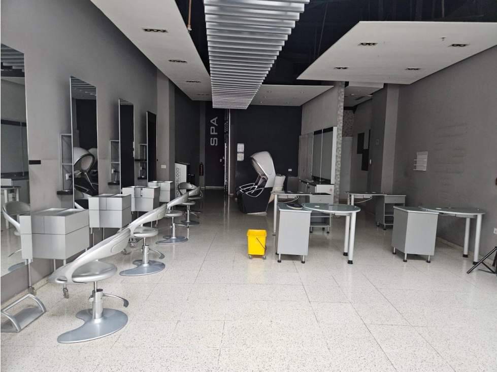 OBARRIO, ALQUILO LOCAL IDEAL PARA SALÓN DE BELLEZA 170MTS2