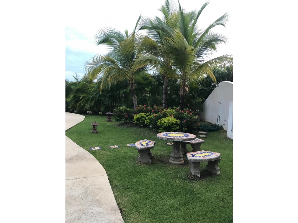 PUNTA BARCO, VENDO EXCELENTE APARTAMENTO DE 220MTS2 — foto 3