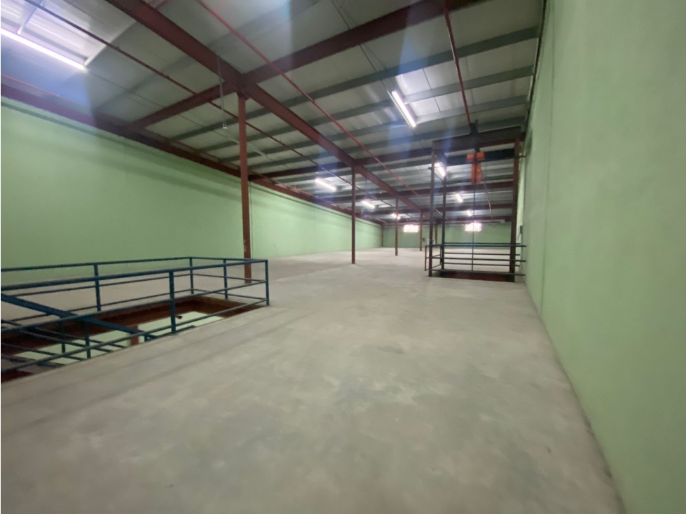 ZONA LIBRE, VENDO GALERAS, 4,375.50MTS2, 3 NIVELES — foto 5