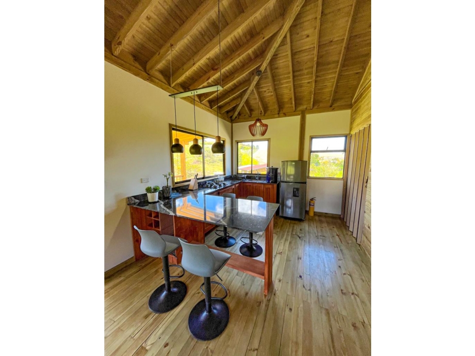 Casa Campestre en Arriendo Vereda Las Cruces, El Santuario - 1